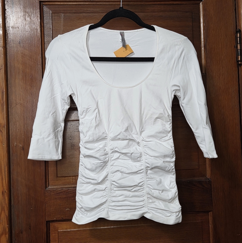 NWT Last Tango White Ruched Scoop Neck 3/4 Sleeve Top Sz S/M